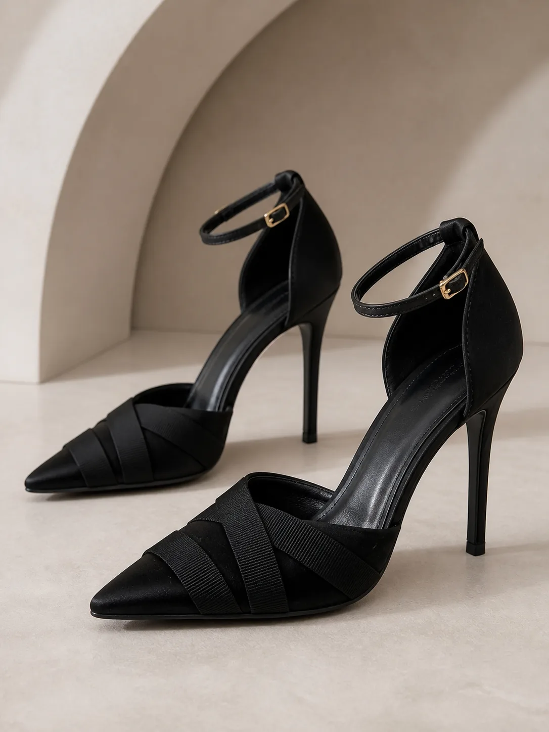 BLACK WOVEN BAND POINTED STILETTO PUMPS PRODUCT131B