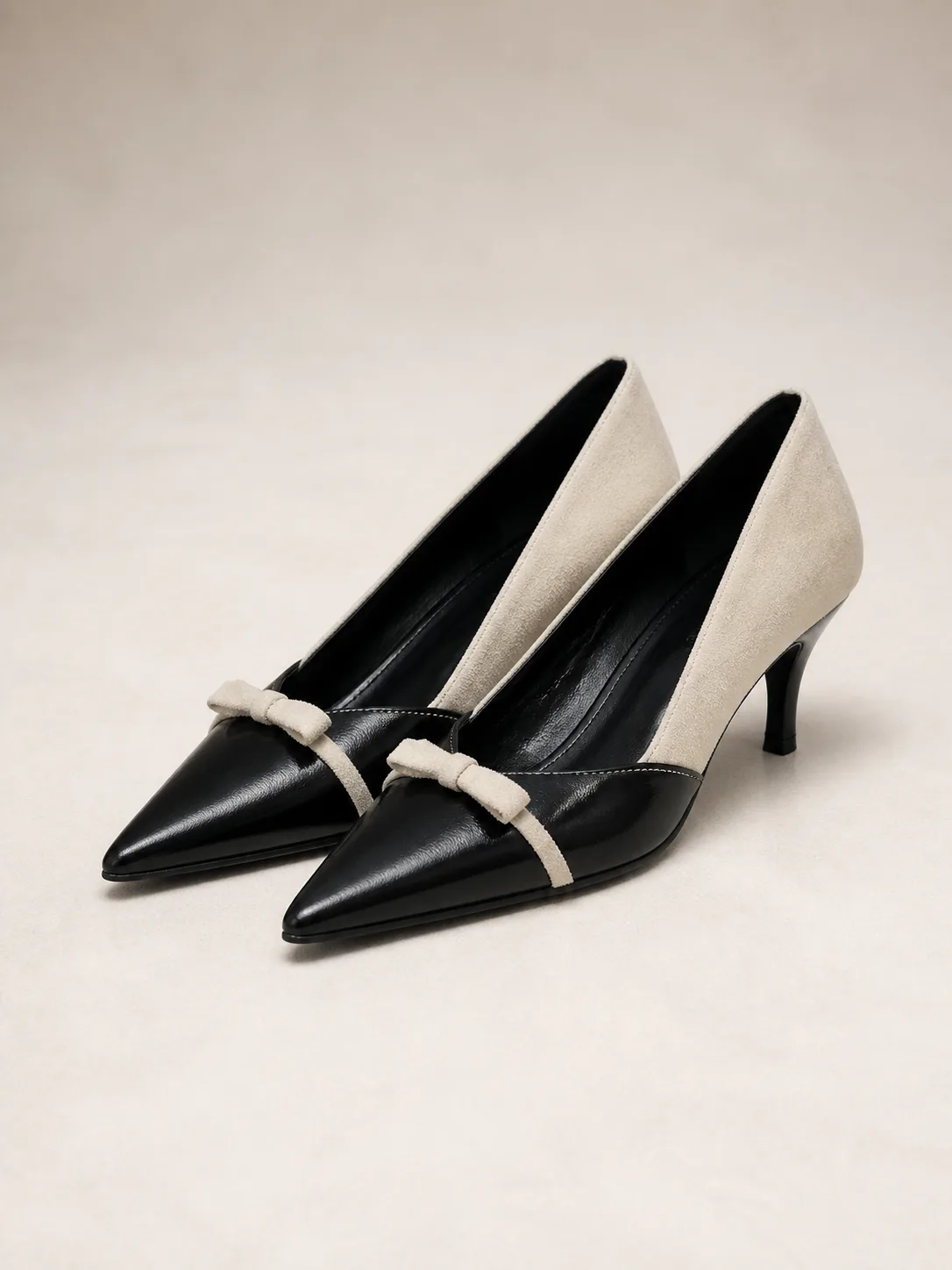 BLACK CREAM TWO TONE BOW KITTEN HEELS PRODUCT88