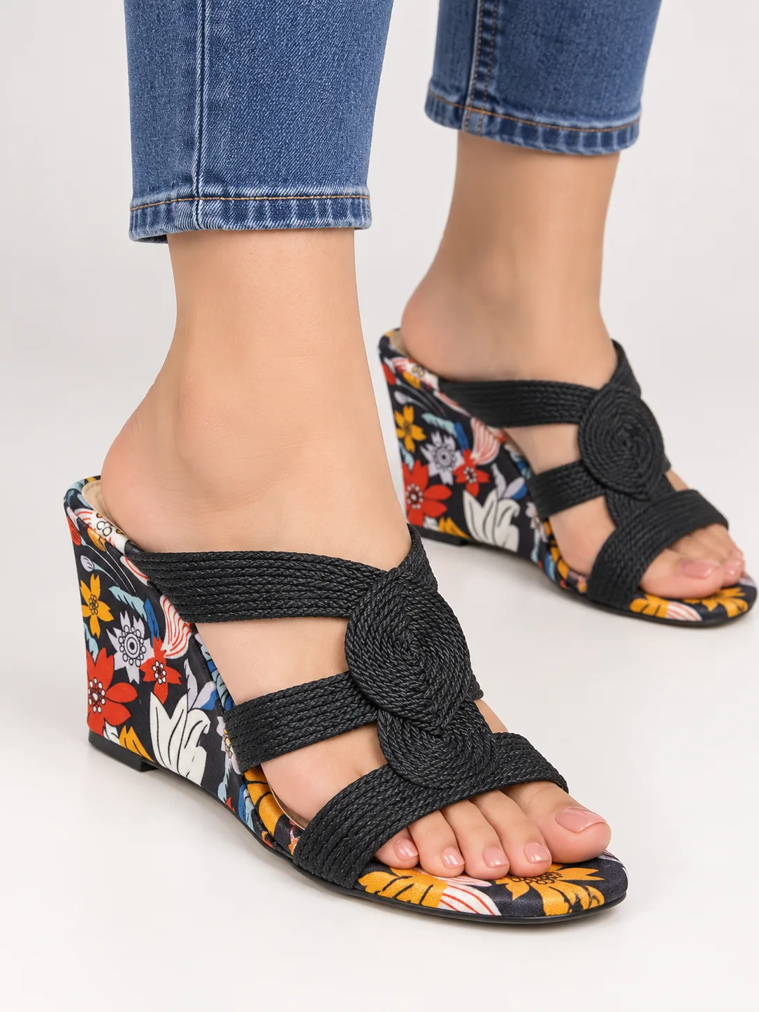NAVY FLORAL PRINT WOVEN WEDGE SANDALS 4033 — photo 1